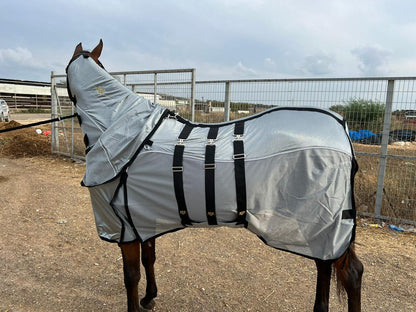 RS Premium White Horse Fly Sheet - הגנה אולטימטיבית נגד חרקים